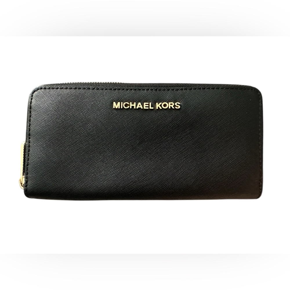 Michael Kors Saffiano Leather Continental Zip Around Wallet Black CLEAN